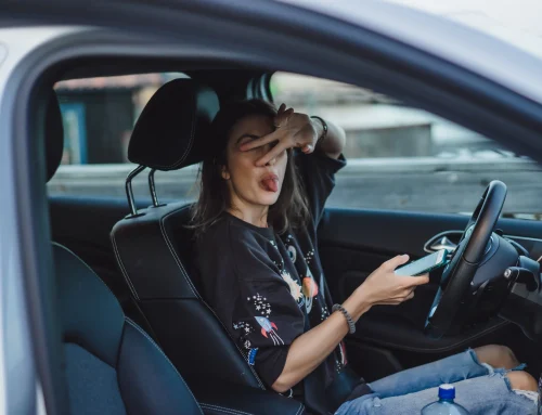 Distracted Driving Tips for Teens in NY